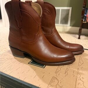 Tecovas Brown Ankle Boots